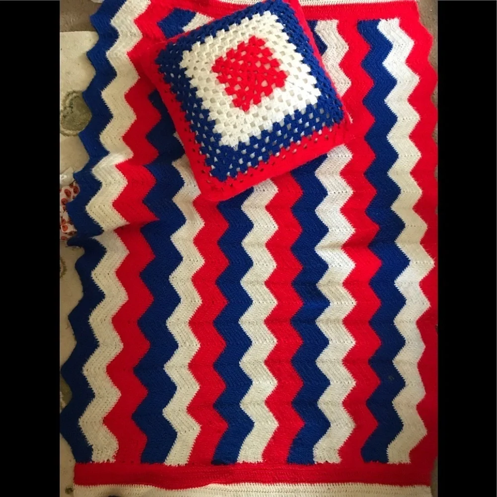 Rare Vintage 1960’s Handmade Blanket & Pillow
